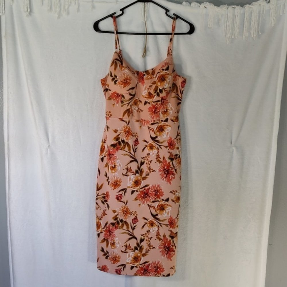 LIKE NEW Women's NO BOUNDARIES DRESS